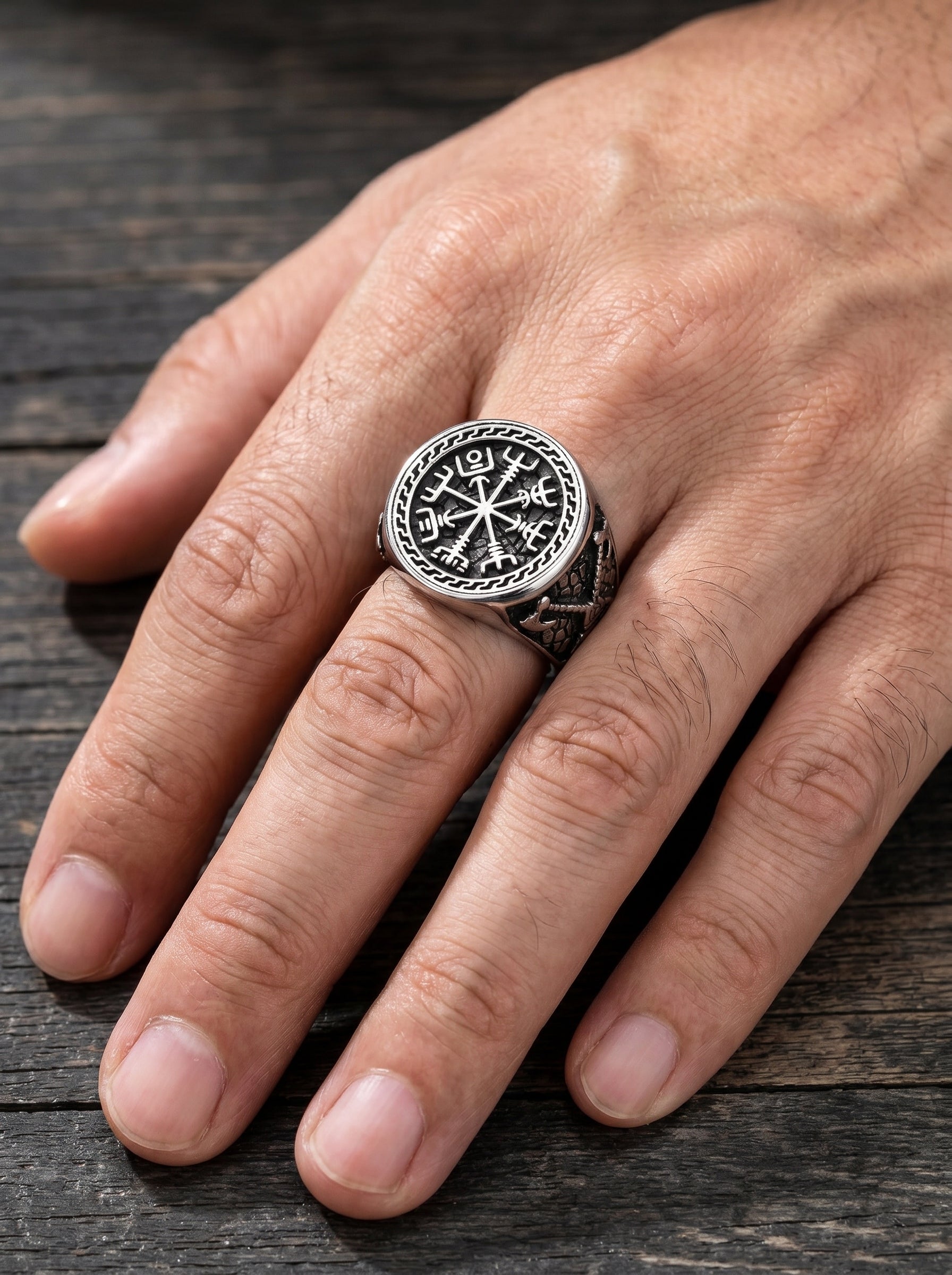 Northward Norse Ring