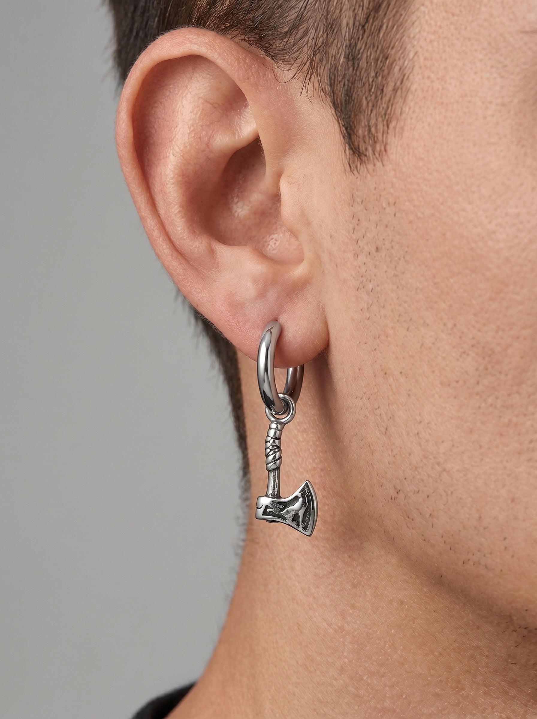 Frost Axe Earring
